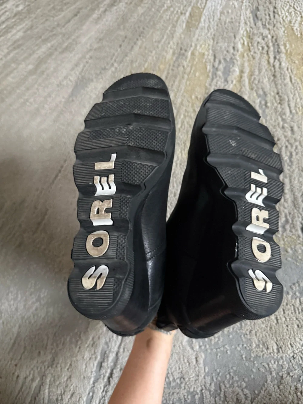Sorel black leather Joan Uptown Chelsea Wedge Ankle Boots pull on elastic 9.5